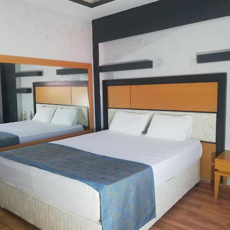 Uenaten Otel Gaziemir 外观 照片
