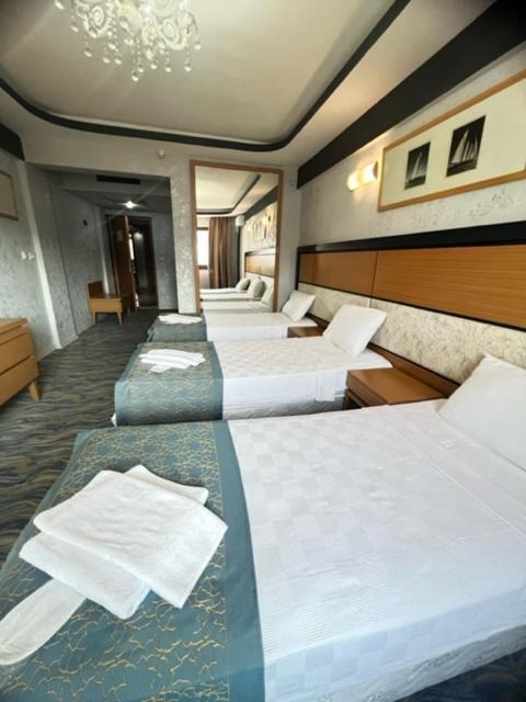 Uenaten Otel Gaziemir 外观 照片