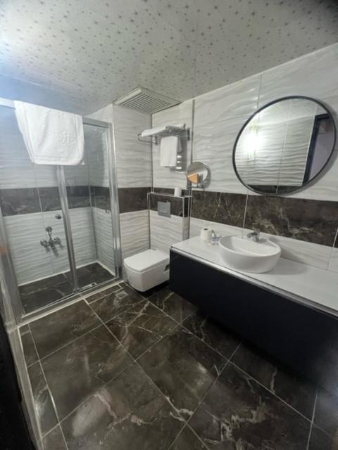 Uenaten Otel Gaziemir 外观 照片